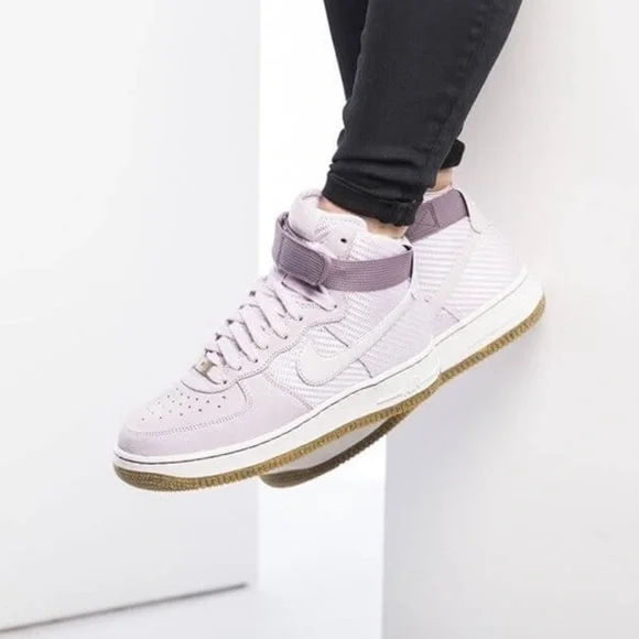 WNNS Nike Air Force Hi Premium “Bleached Lilac”